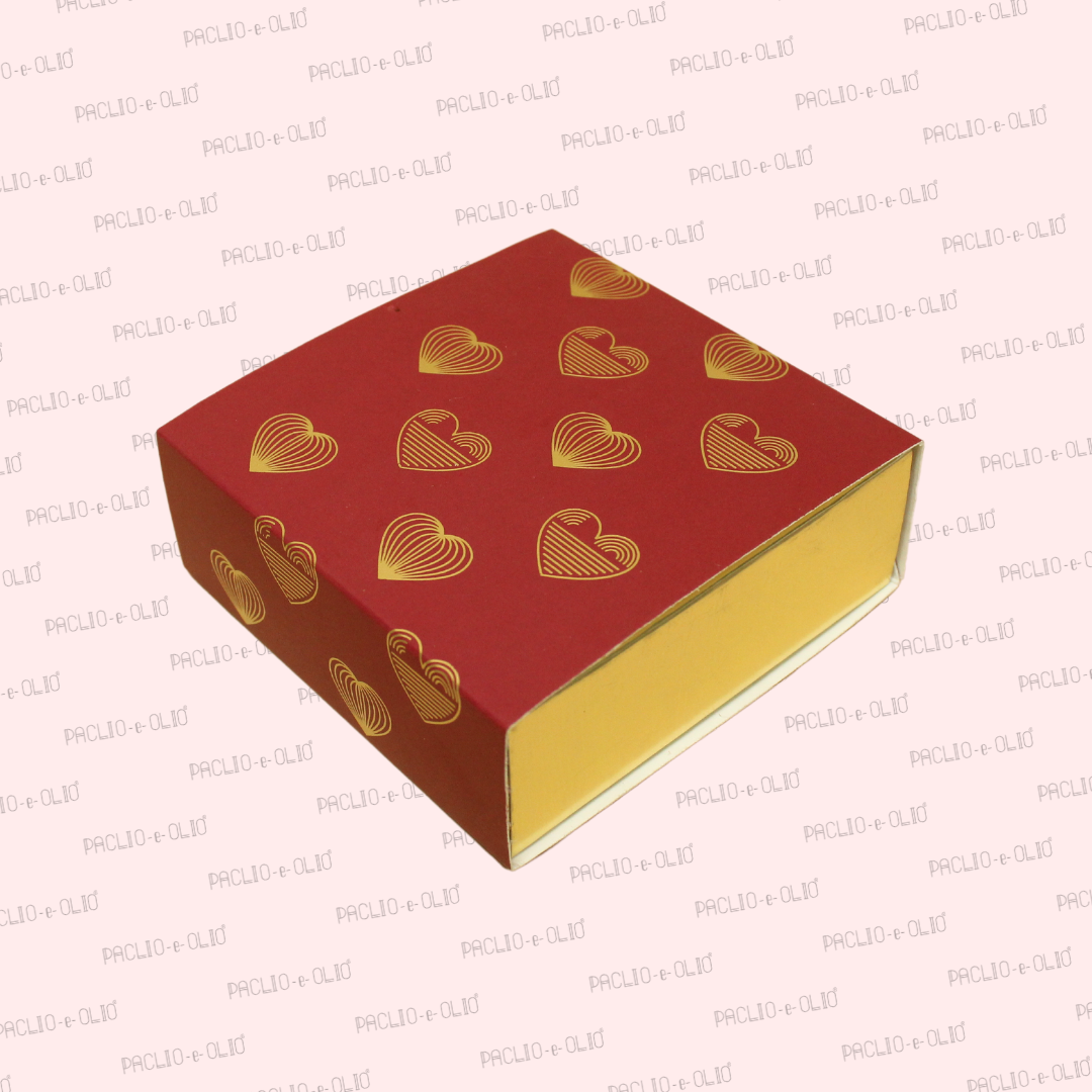 4 Cavity Valentine Chocolate Box (4.5x4.5x1.5 Inches)