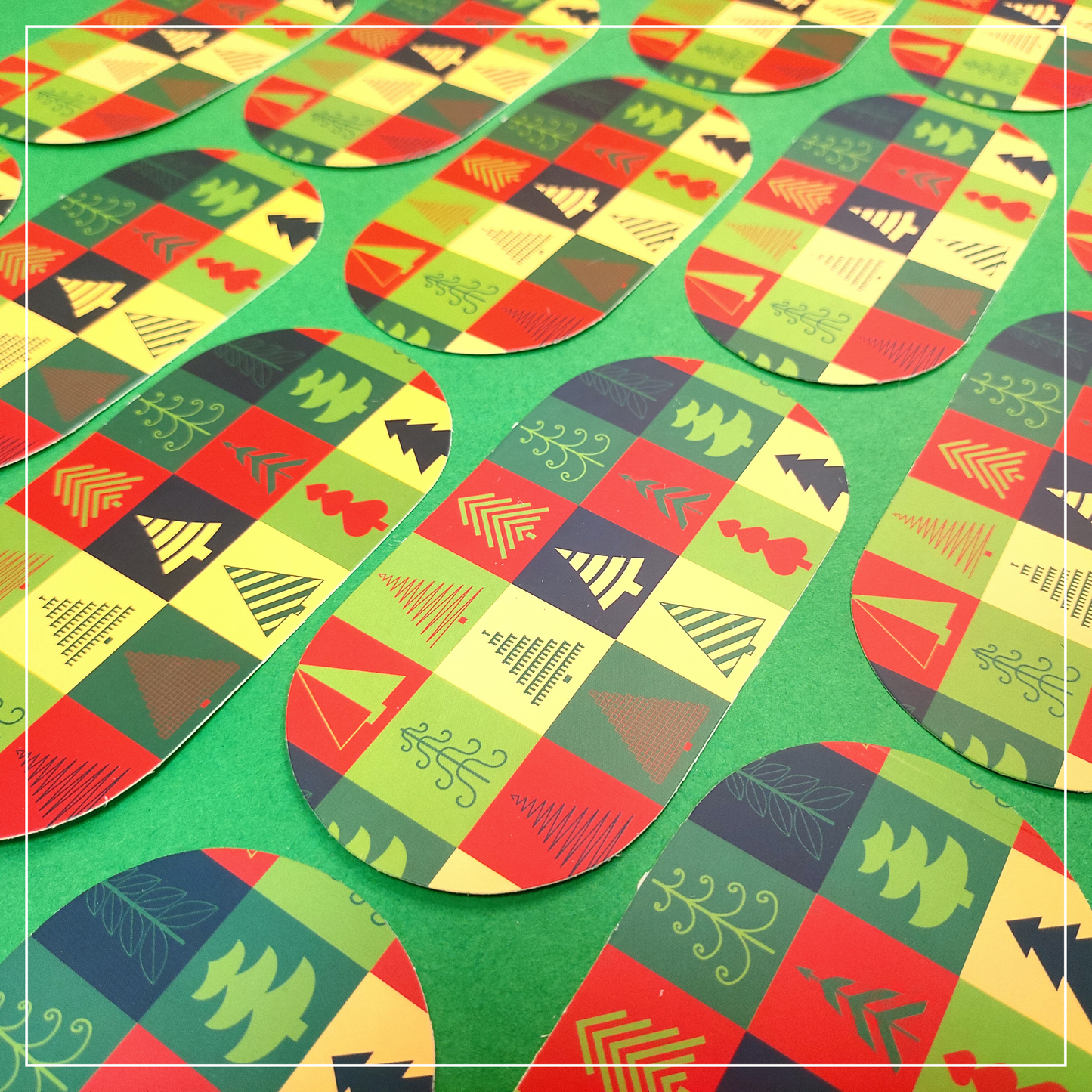 CHRISTMAS TAG (6x3 INCHES)