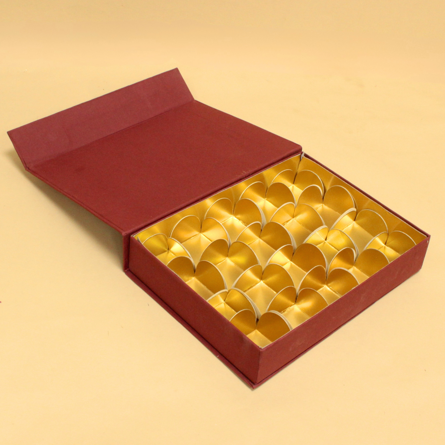 20 Cavity Rigid Box (9x6.5x2 Inches)