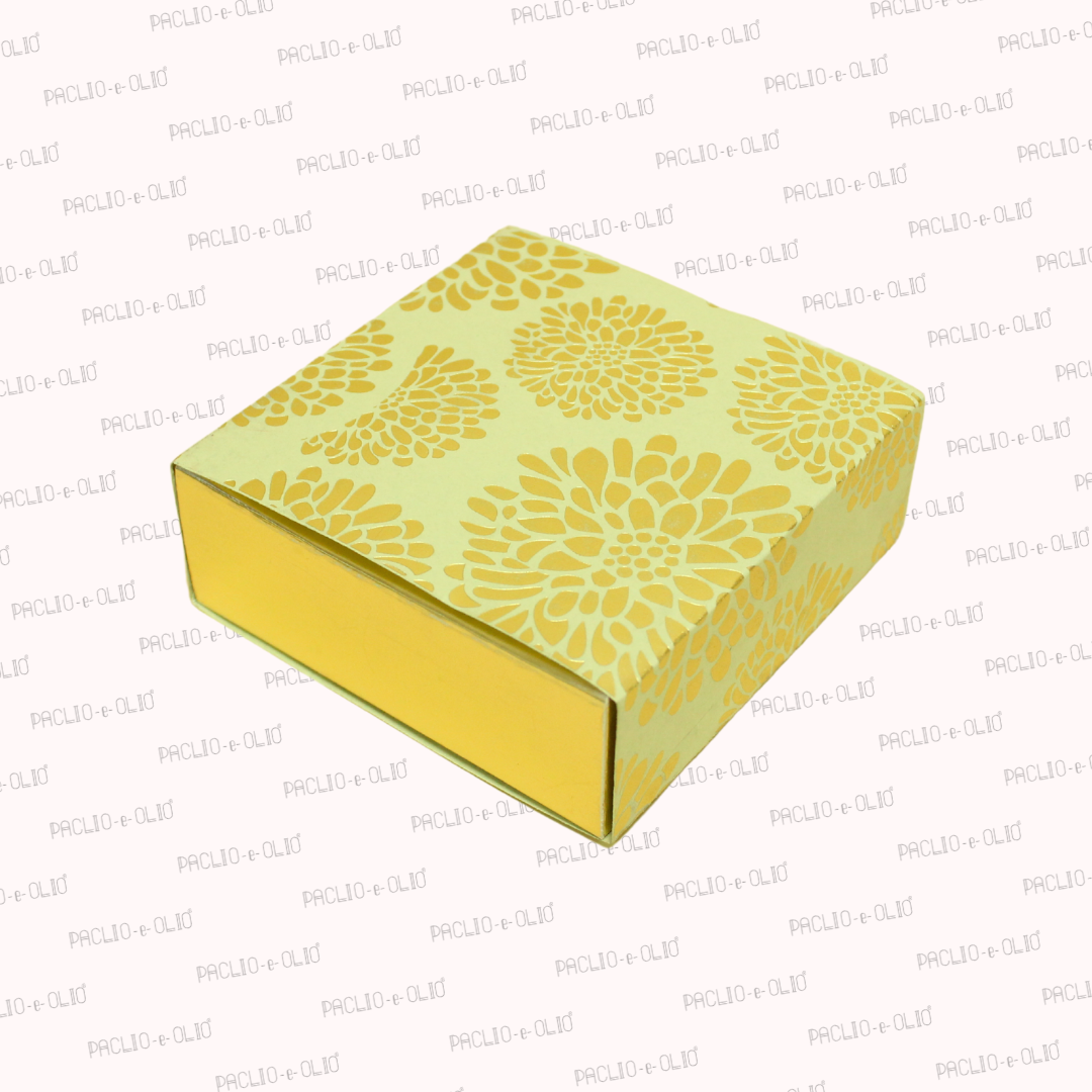 4 Cavity Flower Foil Chocolate Box (4.5x4.5x1.5 Inches)