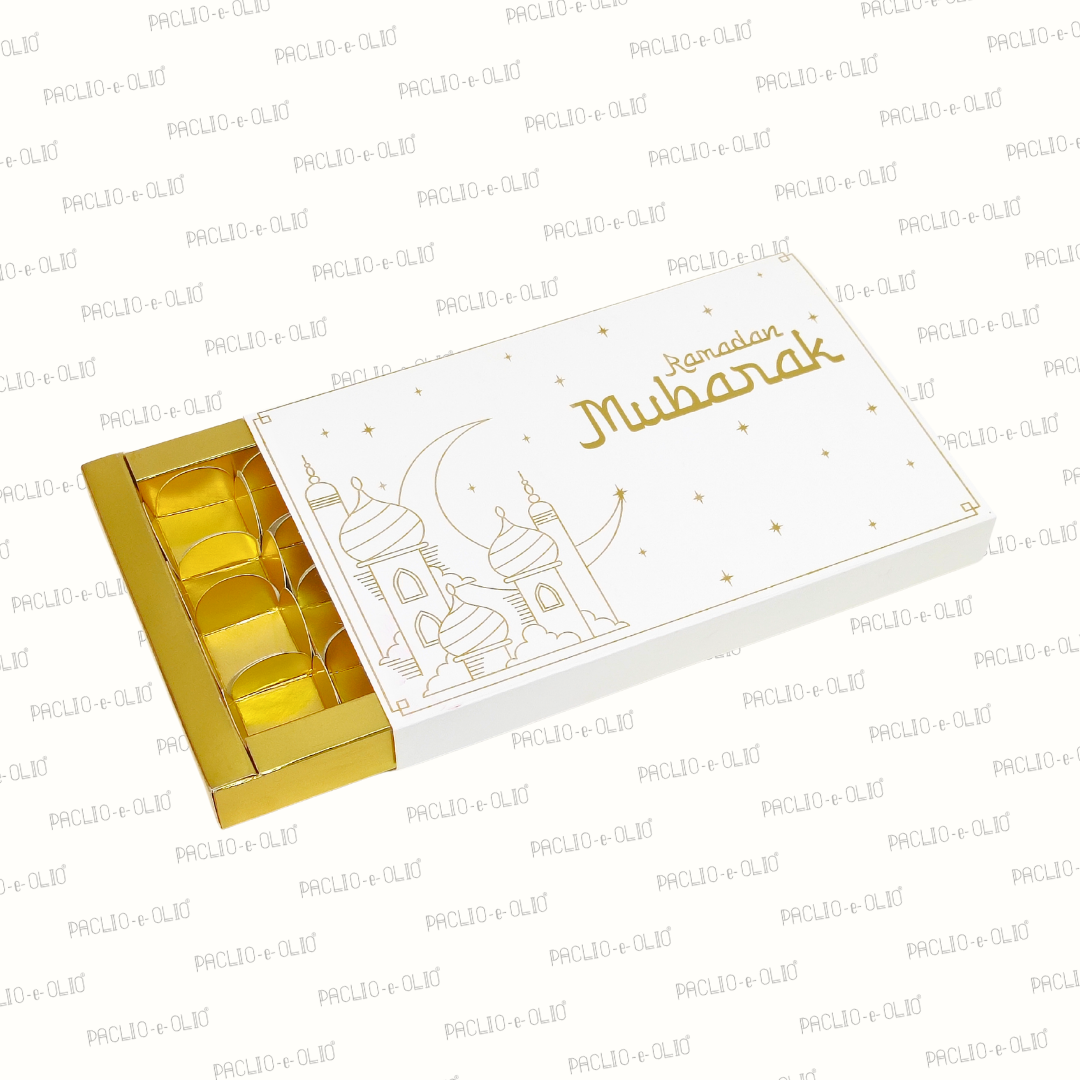 18 Pcs Ramadan Chocolate Box (10.5x7x1 Inches)