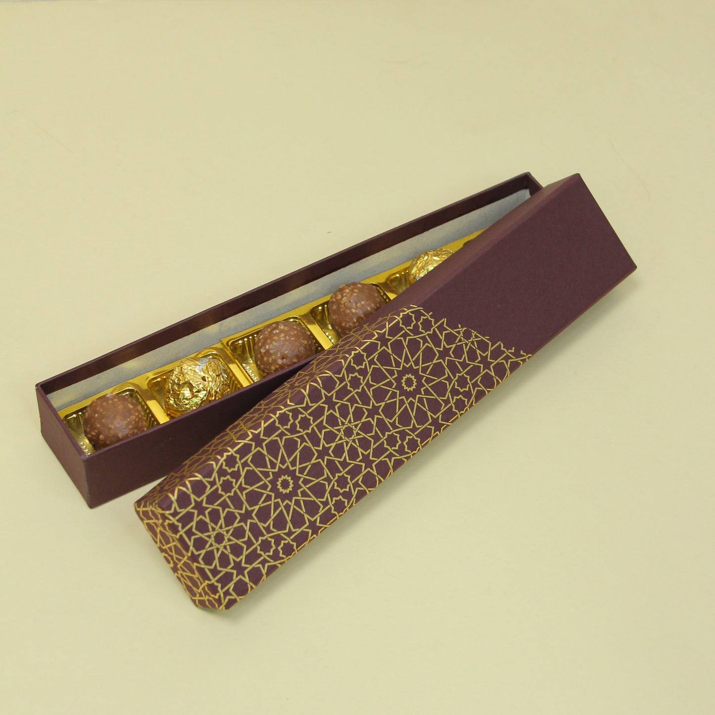 6 Cavity Chocolate Rigid Box (11.5x2x1.5 Inches)