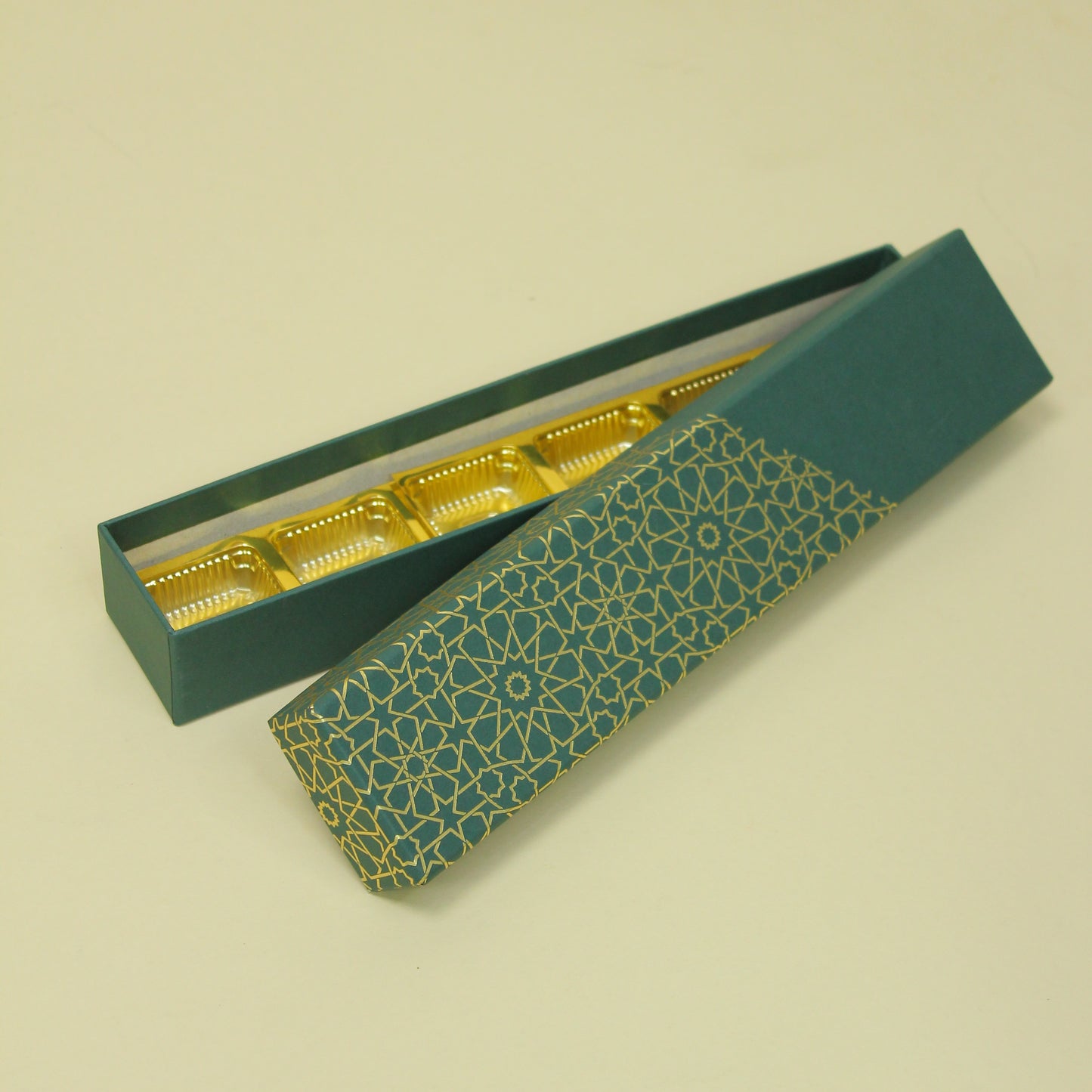 6 Cavity Chocolate Rigid Box (11.5x2x1.5 Inches)