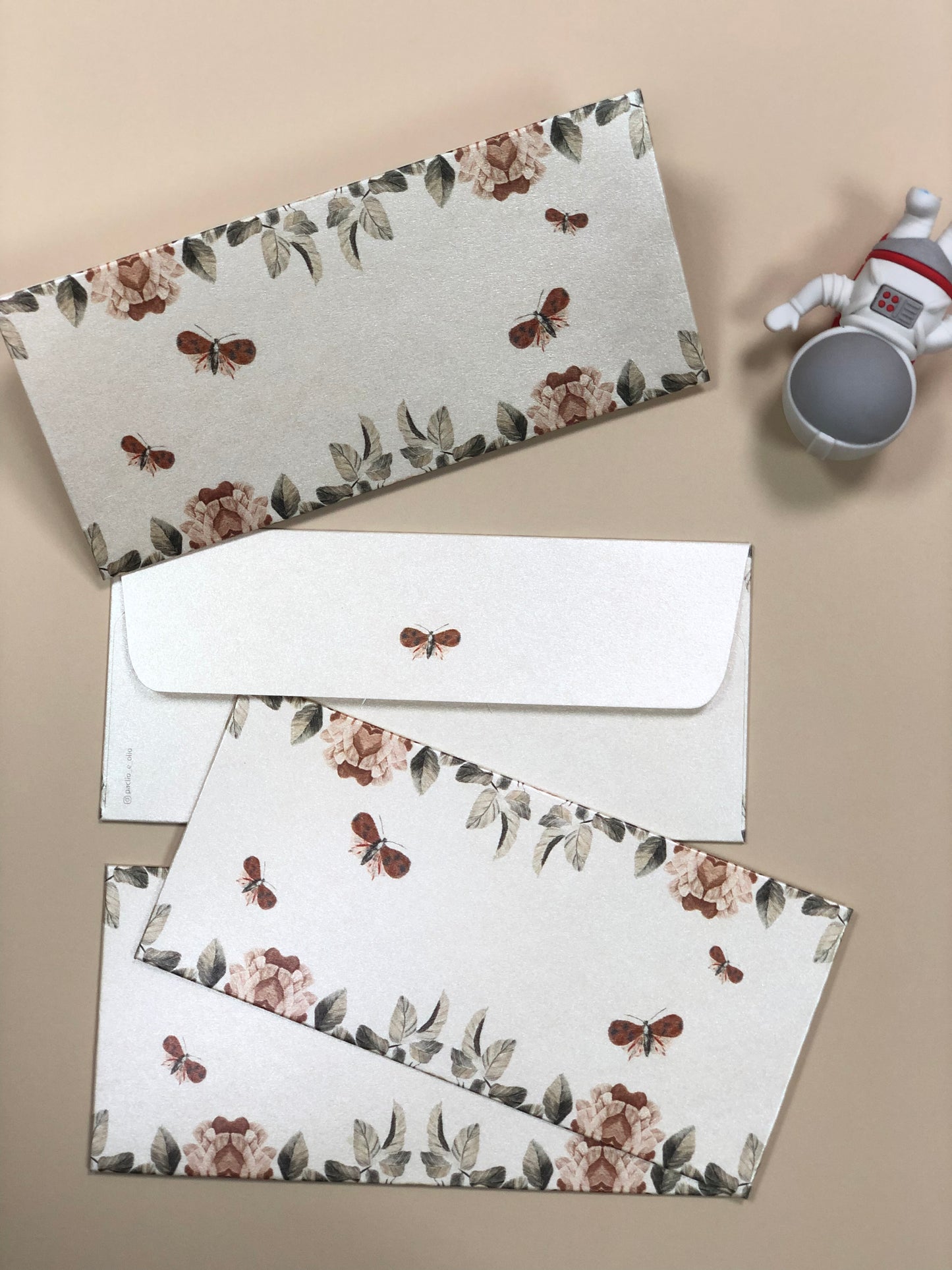 Butterfly Envelop (7.5X3.5 Inches)
