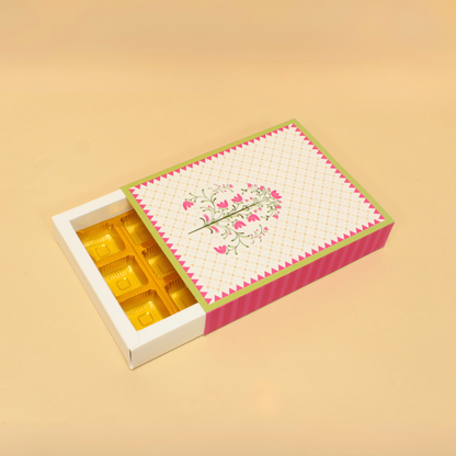 12 Cavity Chocolate Box | 8.5x6.5x1.5 Inches