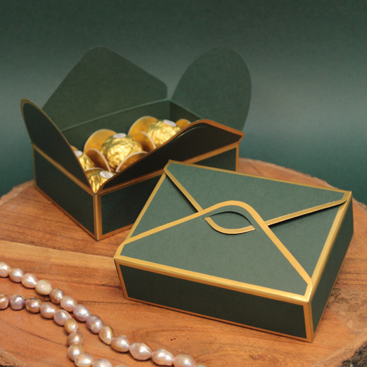 6 CAVITY CHOCOLATE ENVELOPE BOX (5x3.5x1.5 INCHES)