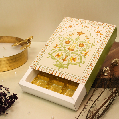 12 Cavity Assorted Chocolate Box (8.5x6.5x1.5 Inches)