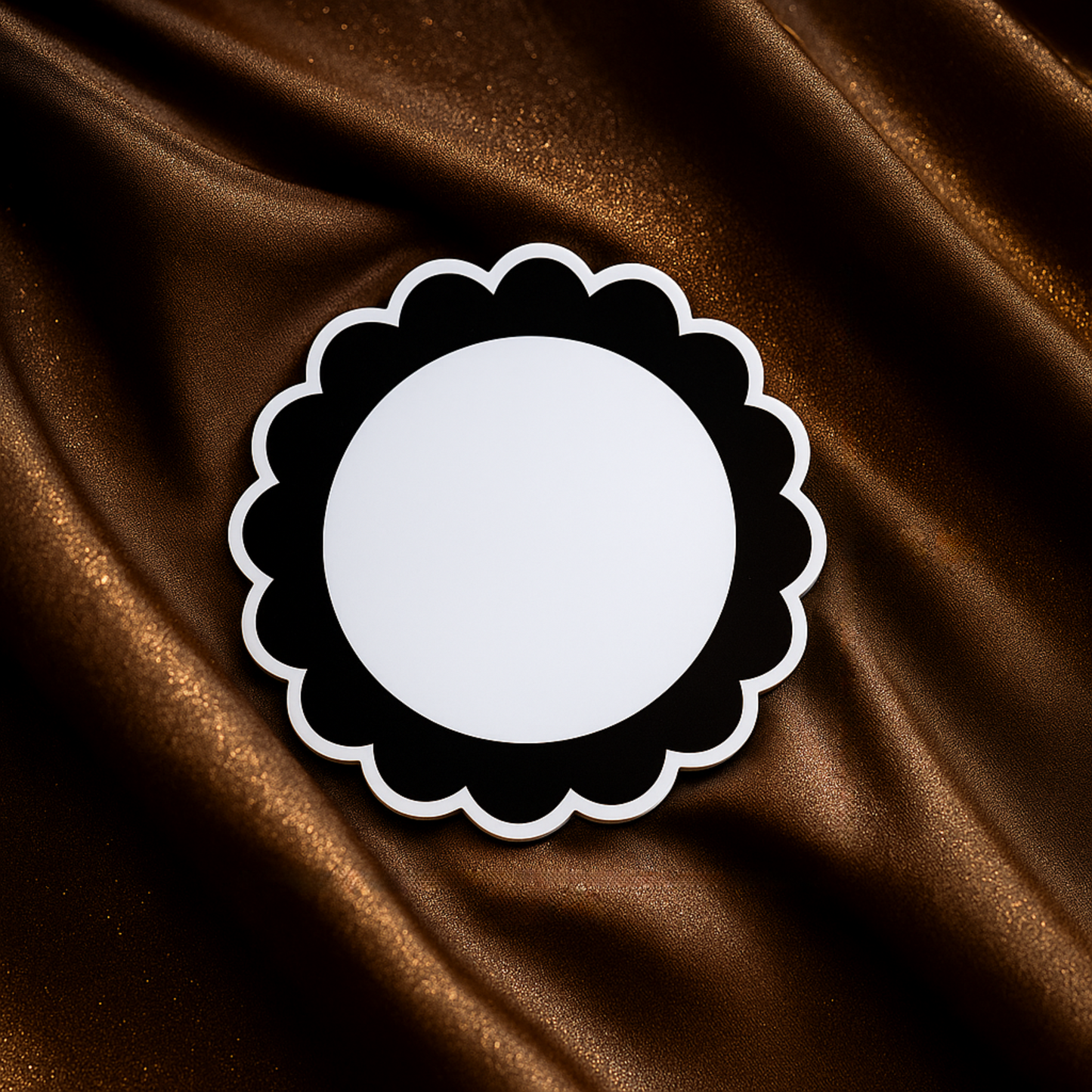 Scallop Round Tags | 2.5x2.5 Inches | Pack Of 25 Pieces