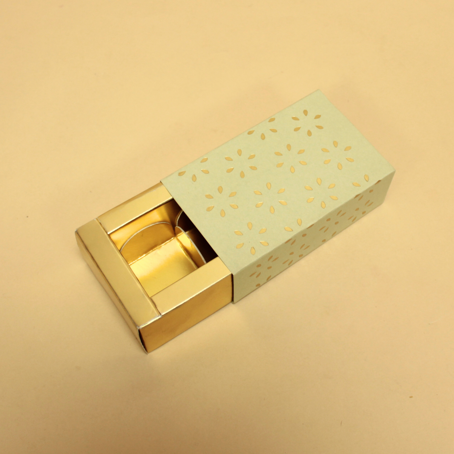2 Cavity Pattern Foil Chocolate Box (4.5x2.5x1.5 Inches)
