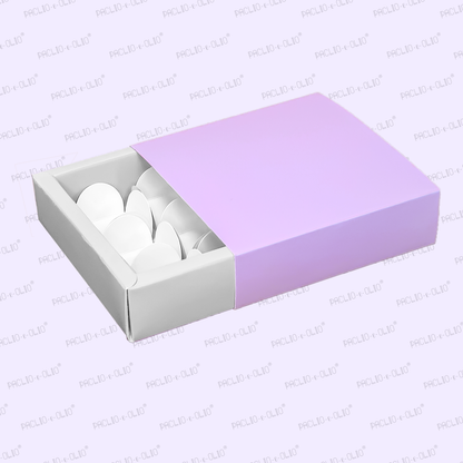 9 CAVITY CHOCOLATE BOX (5.5x5.5x1.5 INCHES)