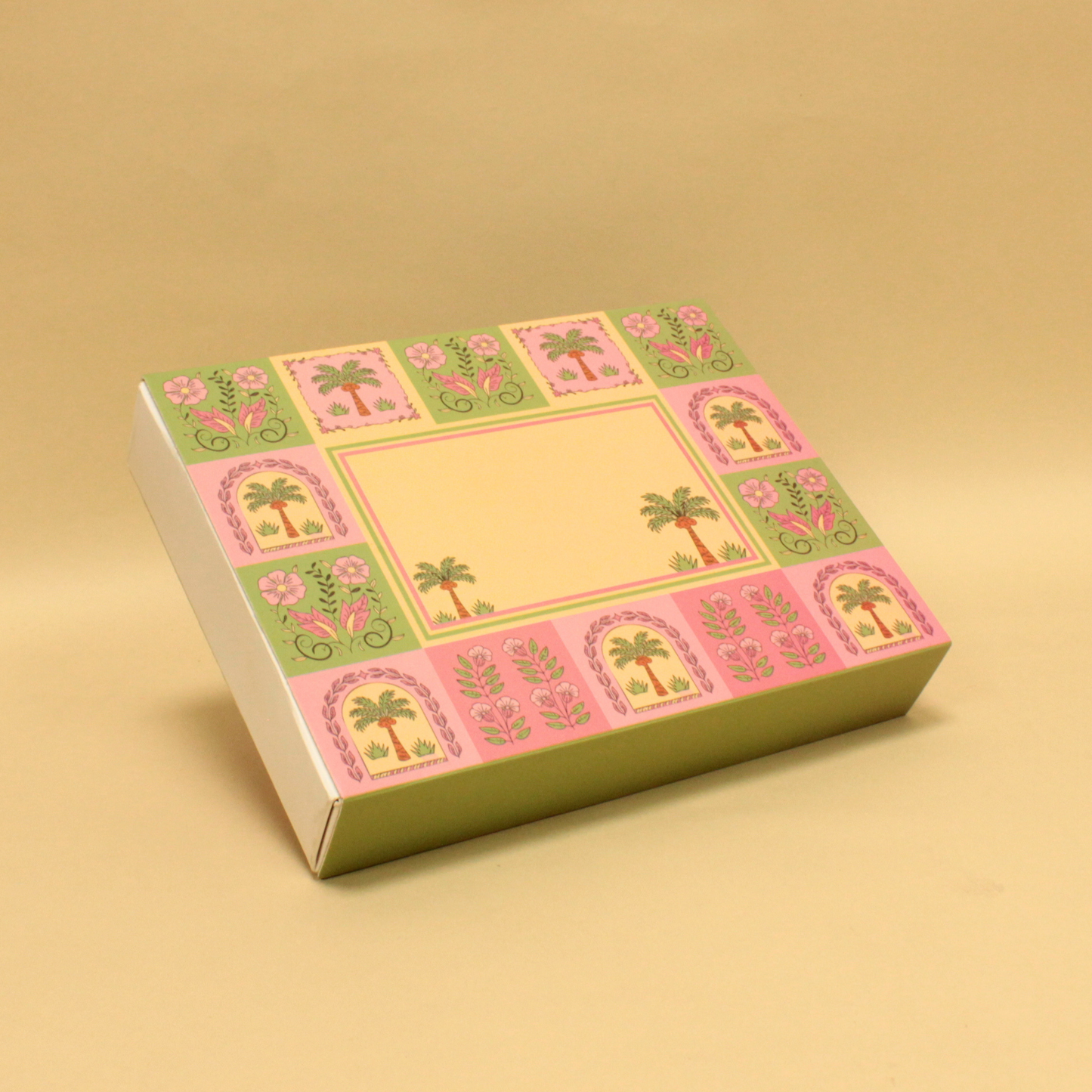 12 Cavity Chocolate Box | 8.5x6.5x1.5 Inches