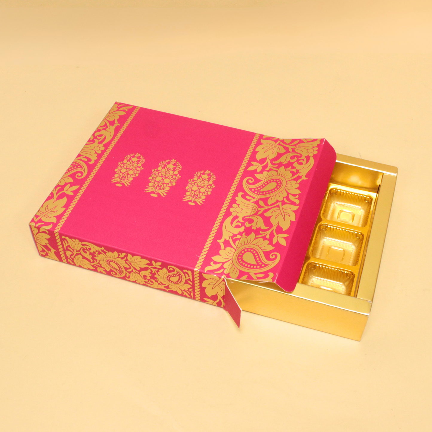 9 Cavity Chocolate Box (6.5x6.5x1.5 Inches)