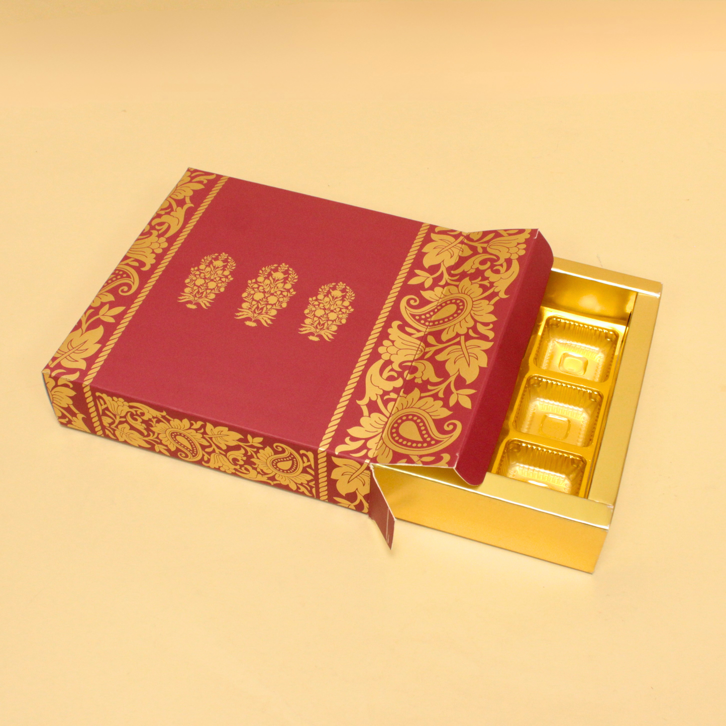 9 Cavity Chocolate Box (6.5x6.5x1.5 Inches)
