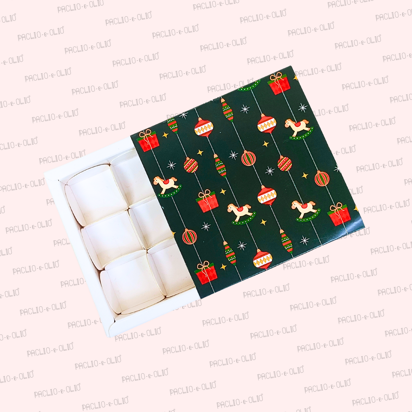 9 PCS CHRISTMAS CHOCOLATE BOX (5.5x5.5x1.5 INCHES)