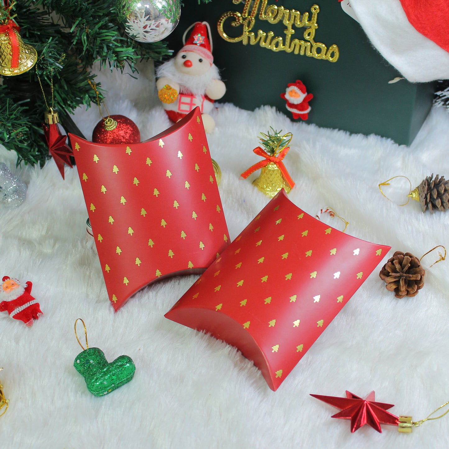 Christmas Pillow Box (4x4.5x1.5 INCHES)