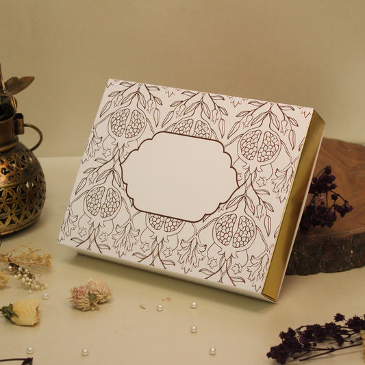 Anar Foil  Box (8.5x6.5x1.5 Inches)